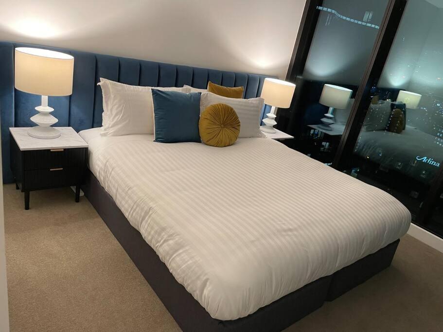 Lux 3 Bedroom Apartment In Southbank Мельбурн Екстер'єр фото